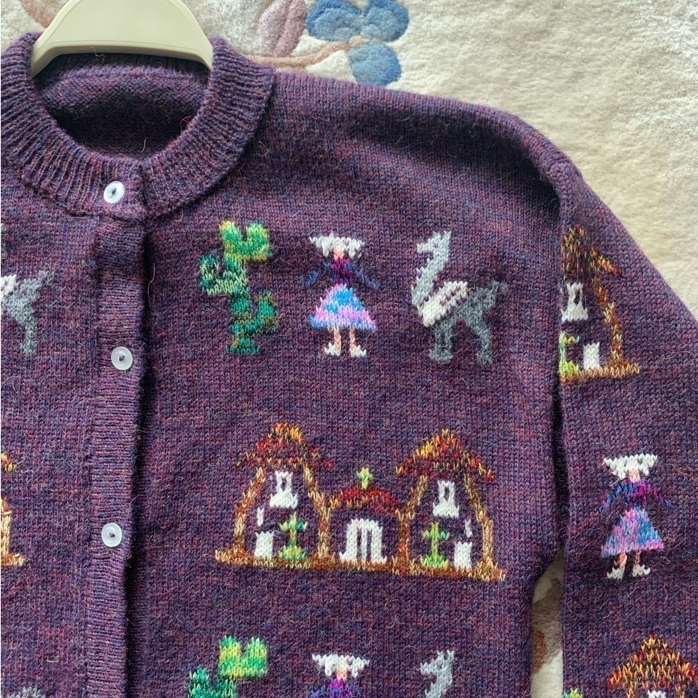 BABY ALPACA Women’s Medium Purple Knit Button Down Cardigan - Picture 3 of 15